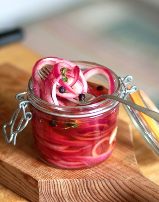 How To Make Quick-Pickled Red Onions